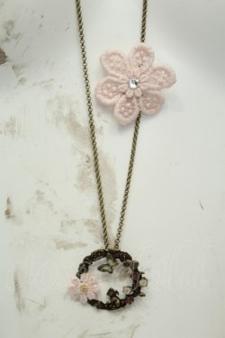 画像1: axes femme / お花＆リースモチーフネックレス  ゴールド O-26-02-06-1055-AX-AC-OW-OS