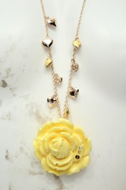 画像1: axes femme / BIGローズモチーフネックレス  ゴールド O-26-02-06-1056-AX-AC-OW-OS