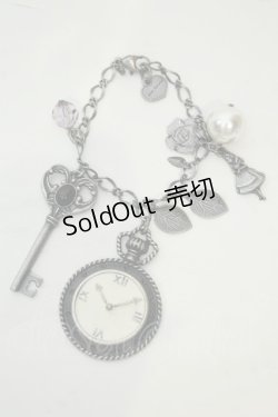 画像1: axes femme / DISNEYコラボアリスバッグチャーム  シルバー O-26-02-06-1121-AX-AC-OW-OS