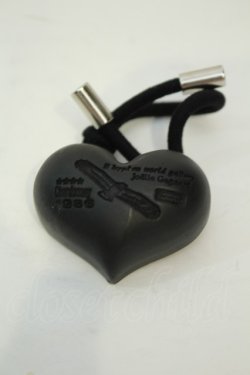 画像1: E hyphen world gallery / ハート型ヘアゴム  クロ O-26-02-06-1135-LO-AC-OW-OS