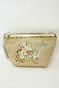 axes femme / ディズニーコラボ7人小人ポーチ  ベージュ O-26-02-06-1158-AX-ZA-OW-OS