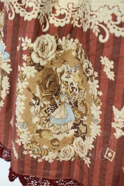 画像4: BABY,THE STARS SHINE BRIGHT / BABYジャンパースカート（Disney Alice in Wonderland〜Episode of The Party〜柄）  えんじ O-26-02-06-059-BA-OP-OW-OS