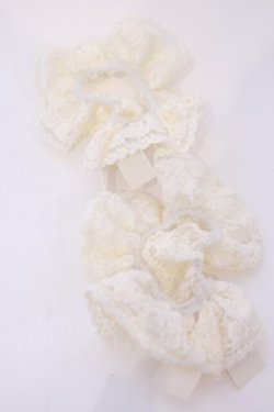 画像2: m petit by misako / NINA'Sコラボ　リボン付き2WAYシュシュ  シロ O-26-02-07-045-LO-ZA-YM-ZT575