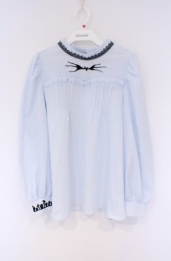 画像1: axes femme POETIQUE / ナイトメアー・ビフォア・クリスマス／刺繍ブラウス  サックス O-26-02-07-1003-AX-BL-IG-OS