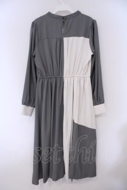 画像3: axes femme POETIQUE / チョーカー風バイカラーワンピース F グリーン O-26-02-09-067-AX-OP-OW-OS