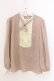 画像1: Maison de FLEUR Petite Robe canone / アリアが聴こえるブラウス F ベージュ O-26-02-10-027-EL-BL-OW-OS (1)