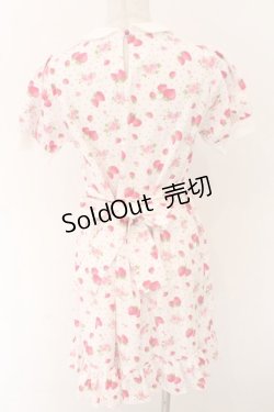 画像2: Nile Perch / ヨーク切り替えいちご柄ワンピース  シロ×ピンク O-26-02-12-1016-LO-OP-OW-OS