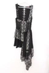 Qutie Frash / タータンチェックコルセットベスト  ブラック O-26-02-14-035-QU-JA-OW-OS