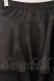 画像2: Qutie Frash / 2023年プレミアム-蘿月-アシメスカート  ブラック O-26-02-14-042-QU-SK-OW-OS (2)
