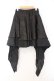 画像4: Qutie Frash / 2023年プレミアム-蘿月-アシメスカート  ブラック O-26-02-14-042-QU-SK-OW-OS (4)