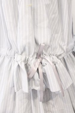 画像4: Physical Drop / 前釦ティアードワンピース  グレーストライプ O-26-02-14-060-LO-OP-OW-OS