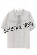 axes femme / ミリタリー風タイ付ブラウス M グリーン O-26-02-14-080-AX-BL-OW-OS