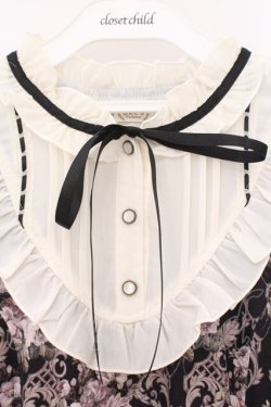 画像2: axes femme / ウォールオーナメント柄ワンピース  クロ×オフ O-26-02-16-076-AX-OP-IG-OS