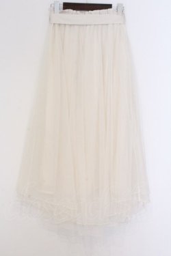 画像3: axes femme POETIQUE / シャイニーチュールレイヤードスカート  アイボリー O-26-02-18-1028-AX-SK-IG-OS