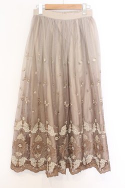 画像1: axes femme / グラデチュール刺繍スカート  キャメル O-26-02-18-1029-AX-SK-IG-OS