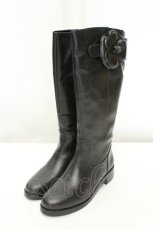 画像1: INGEBORG / カメリアコサージュベルテッドブーツ 22.5cm クロ O-26-02-19-052-LO-SH-IG-ZTK039 (1)