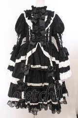 Hoshibako Works / シャルロット デコラティヴワンピース  クロ×シロ O-26-02-21-011-LO-OP-IG-OS