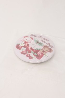 画像1: BABY,THE STARS SHINE BRIGHT / くみゃちゃんのいちごとさくらんぼ缶バッジ  ピンク O-26-02-22-078-BA-AC-IG-OS