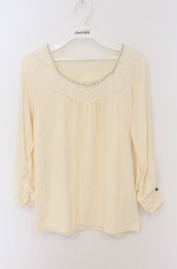 画像1: axes femme / 薔薇ボタン配色カットソー M アイボリー O-26-02-24-1028-AX-TO-IG-OS