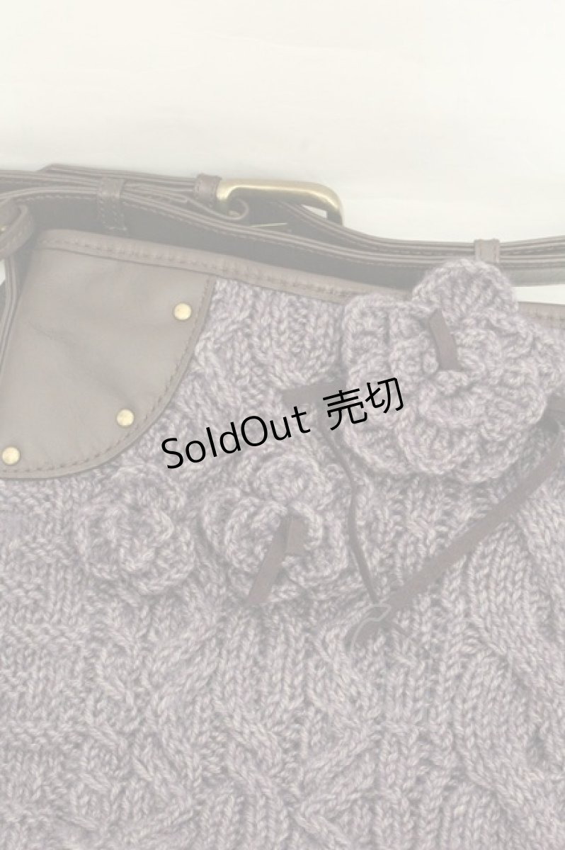 画像2: INGEBORG / 薔薇モチーフアラン編みトートバッグ  パープル O-26-02-24-2120-LO-BG-IG-ZT346 (2)