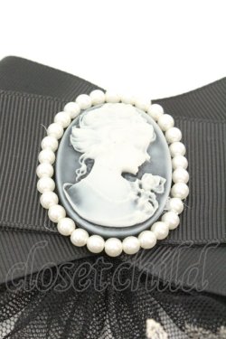 画像2: MIHO MATSUDA / レースカメオブローチ  ブラック×ゴールド O-26-02-26-1083-GO-AC-OW-OS