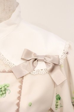 画像3: metamorphose / こぎつねのかくれんぼ衿付ワンピース  オフシロ系×グレージュリボン O-26-03-02-022-ME-OP-OW-OS