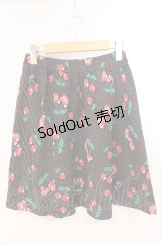 画像2: Candy Stripper / チェリーペペフレアースカート  ブラック系 O-26-03-04-068-PU-SK-IG-ZT0312G (2)