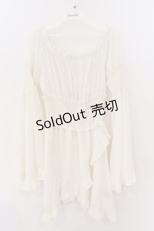 画像1: Qutie Frash / オフショルチュニック  ホワイト O-26-03-06-048-QU-TO-IG-OS (1)