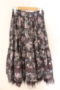 axes femme / ホーリーローズ柄フリルスカート F パープル系 O-26-03-06-027-AX-SK-OW-OS