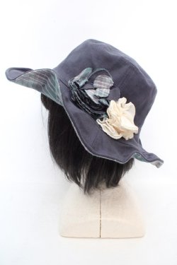 画像1: axes femme / モチーフ付きリバーシブルハット  ネイビー×グリーン O-26-03-07-007-AX-AC-OW-OS