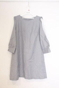 画像1: axes femme / チェック柄サックワンピース  グレー O-26-03-07-1036-AX-OP-IG-OS