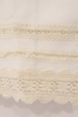 画像2: PINK HOUSE / 透かしレースビッグボタンボレロ  シロ O-26-03-09-073-LO-JA-IG-OS