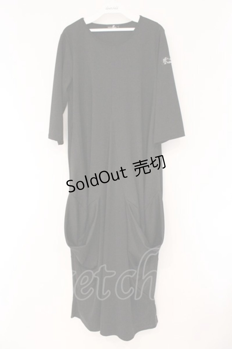 画像1: NieR Clothing / 超ルーズシルエットマキシ丈ワンピース  ブラック O-26-03-10-069-PU-OP-IG-OS (1)