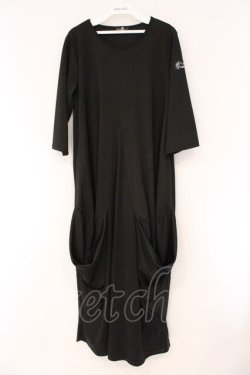 画像1: NieR Clothing / 超ルーズシルエットマキシ丈ワンピース  ブラック O-26-03-10-069-PU-OP-IG-OS