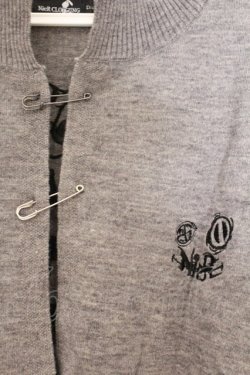 画像2: NieR Clothing / NieRクロップド丈カーディガン  グレー O-26-03-10-071-PU-TO-IG-OS