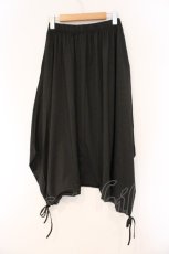 画像3: NieR Clothing / 転写プリントサルエルパンツ  ブラック ムーンプリント O-26-03-10-080-PU-PA-IG-OS (3)