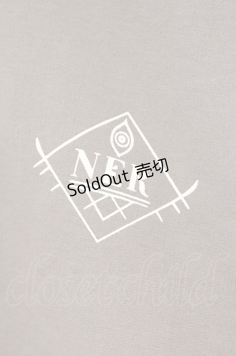 画像2: NieR Clothing / 装飾付きBI-COLOR FAKE LAYERED SHORT PARKA パーカー  カーキグリーン系×ブラック O-26-03-10-083-PU-TO-IG-OS (2)