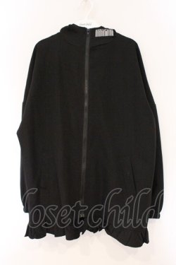 画像1: NieR Clothing / 裾フリルZIP OUTER【DESIGN刺繍】パーカー  ブラック O-26-03-10-095-PU-TO-IG-OS