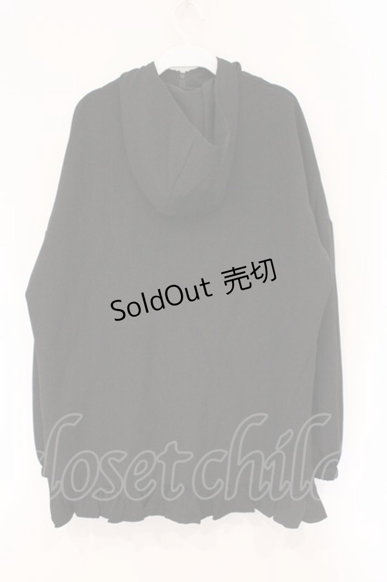 画像4: NieR Clothing / 裾フリルZIP OUTER【DESIGN刺繍】パーカー  ブラック O-26-03-10-095-PU-TO-IG-ZT526 (4)