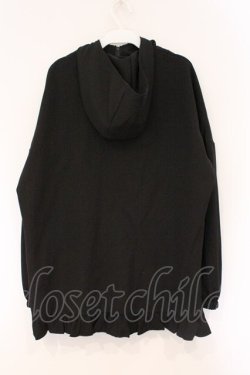 画像4: NieR Clothing / 裾フリルZIP OUTER【DESIGN刺繍】パーカー  ブラック O-26-03-10-095-PU-TO-IG-OS