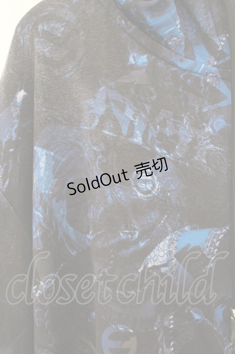 画像2: NieR Clothing / 転写ジップパーカー F ブラック×ブルーロゴ柄 O-26-03-11-046-PU-BL-OW-OS (2)