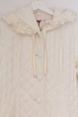 画像2: PINK HOUSE / フリルフード付きキルティングロングコート  アイボリー O-26-03-12-1016-LO-CO-IG-ZTC071 (2)