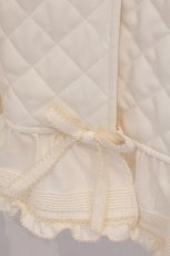 画像3: PINK HOUSE / フリルフード付きキルティングロングコート  アイボリー O-26-03-12-1016-LO-CO-IG-ZTC071 (3)