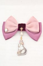 画像1: Enchantlic Enchantilly / うさぎリボンブローチ  ラベンダー O-26-03-12-019-LO-AC-OW-ZT649-F003 (1)