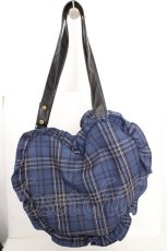 画像1: axes femme / タータンチェックハートバッグ  ブルー O-26-03-13-1038-AX-BG-OW-ZT500 (1)