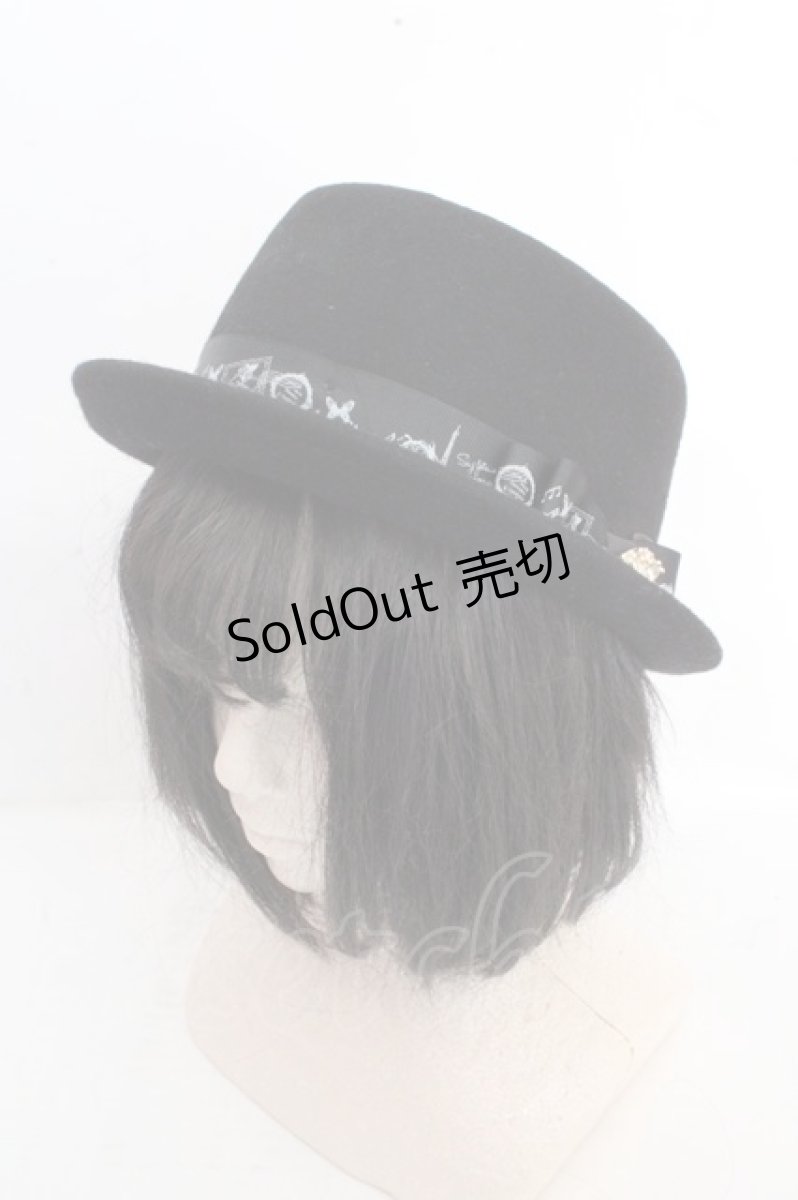 画像1: axes femme / プリントリボンポークパイハット  クロ O-26-03-13-1009-AX-AC-IG-ZT713 (1)