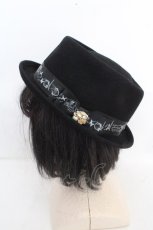 画像2: axes femme / プリントリボンポークパイハット  クロ O-26-03-13-1009-AX-AC-IG-ZTK048 (2)