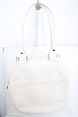 画像4: axes femme kawaii / ツインリボンラウンドバッグ  キナリ O-26-03-13-1031-AX-BG-OW-ZT0315M (4)