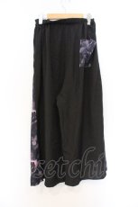画像3: NieR Clothing / サイド柄切替ワイドパンツ F ブラック×ピンク花柄 O-26-03-13-008-PU-PA-OW-OS (3)