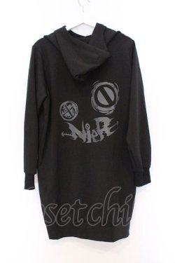 画像3: NieR Clothing / ロゴptハイネックパーカー F ブラック O-26-03-13-014-PU-TO-OW-OS